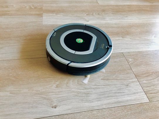 ルンバとブラーバはどっちがおすすめ ２年半併用した使い分け方法をご紹介 ブラーバ 380jレビュー りけろぐ