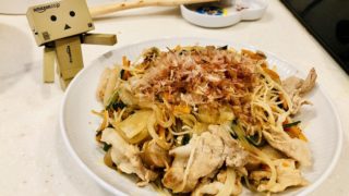 野菜たっぷり焼きビーフン完成