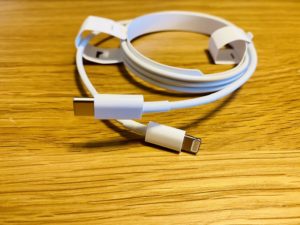 AirPodsPro付属ケーブル